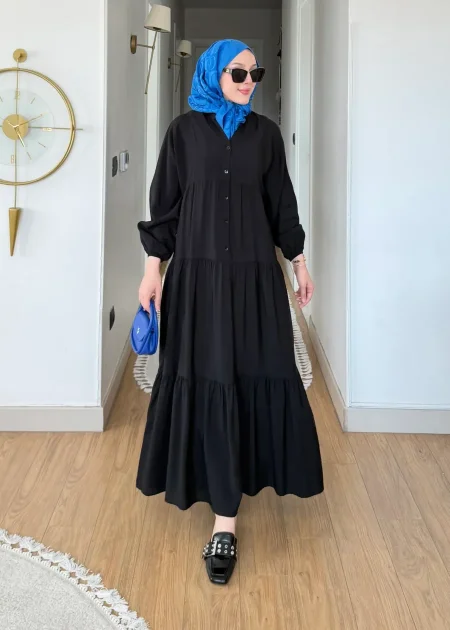أسود