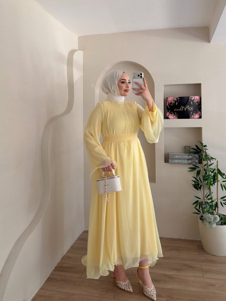 فستان شيفون مع حزام