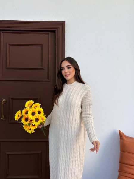 فستان صوف مجدل