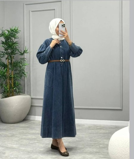 فستان جينز مع قشاط